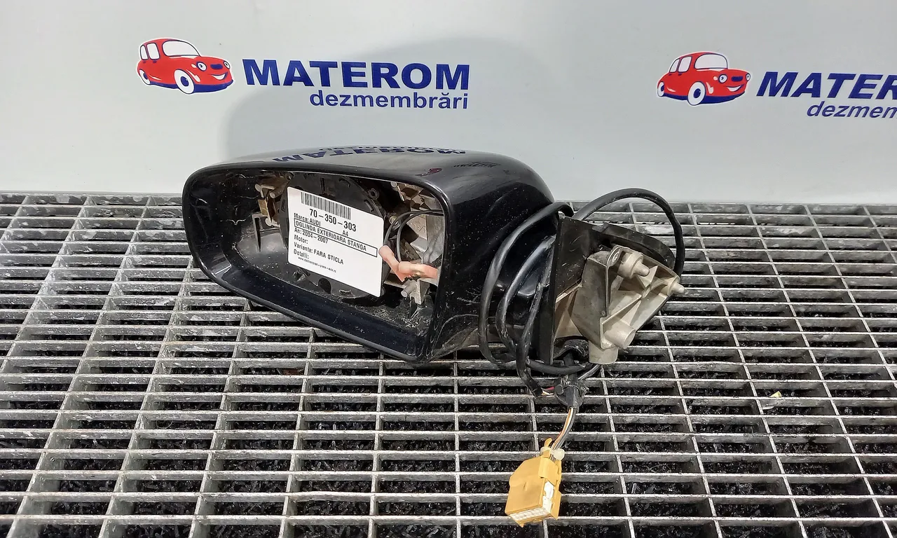 OGLINDA EXTERIOARA STANGA AUDI A4 B7 2004-2009