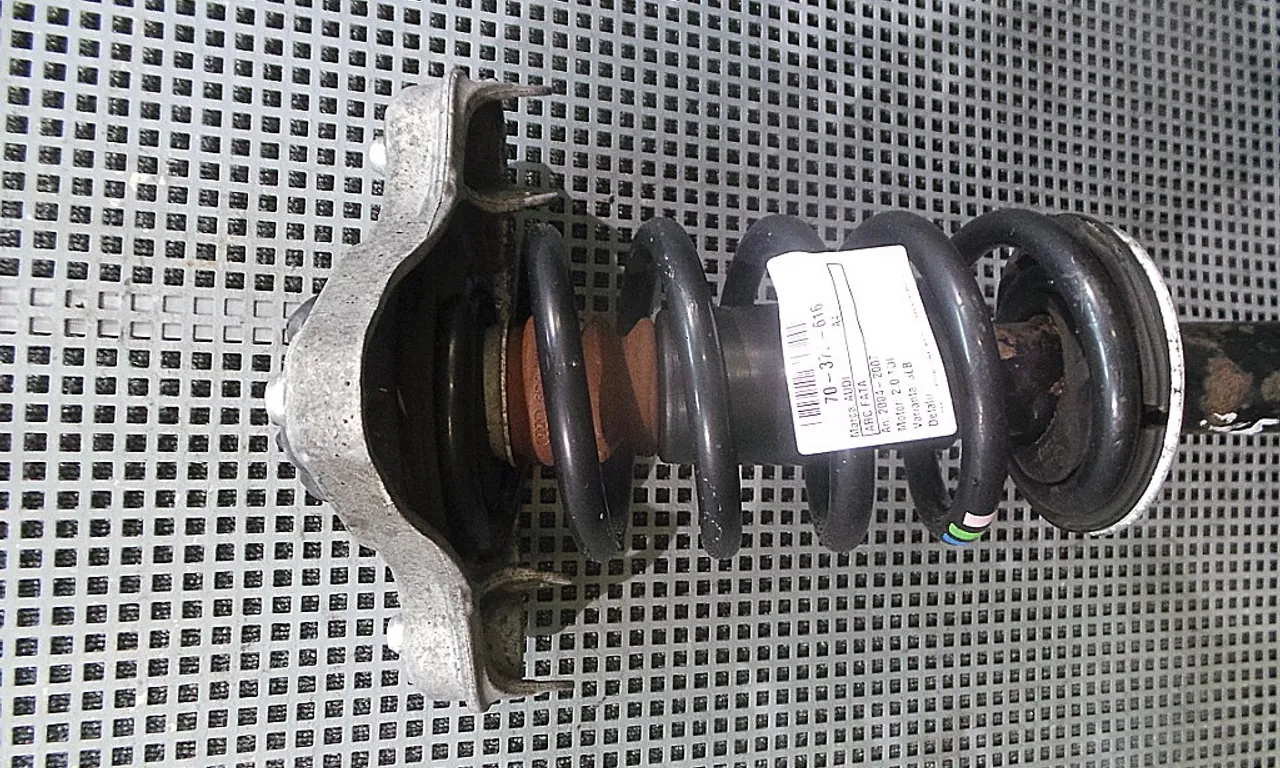ARC FATA AUDI A4 B7 2004-2009