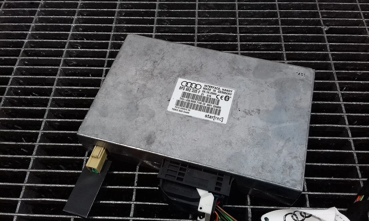 MODUL BLUETOOTH AUDI A4 B7 2004-2009