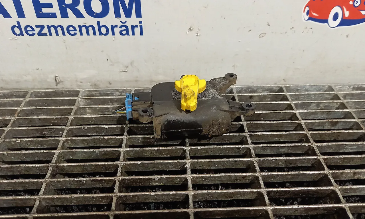 MOTORAS CLAPETA INCALZIRE AUDI A4 B7 2004-2009