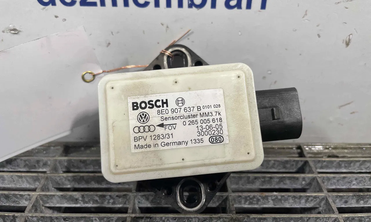 SENZOR ESP AUDI A4 B7 2004-2009
