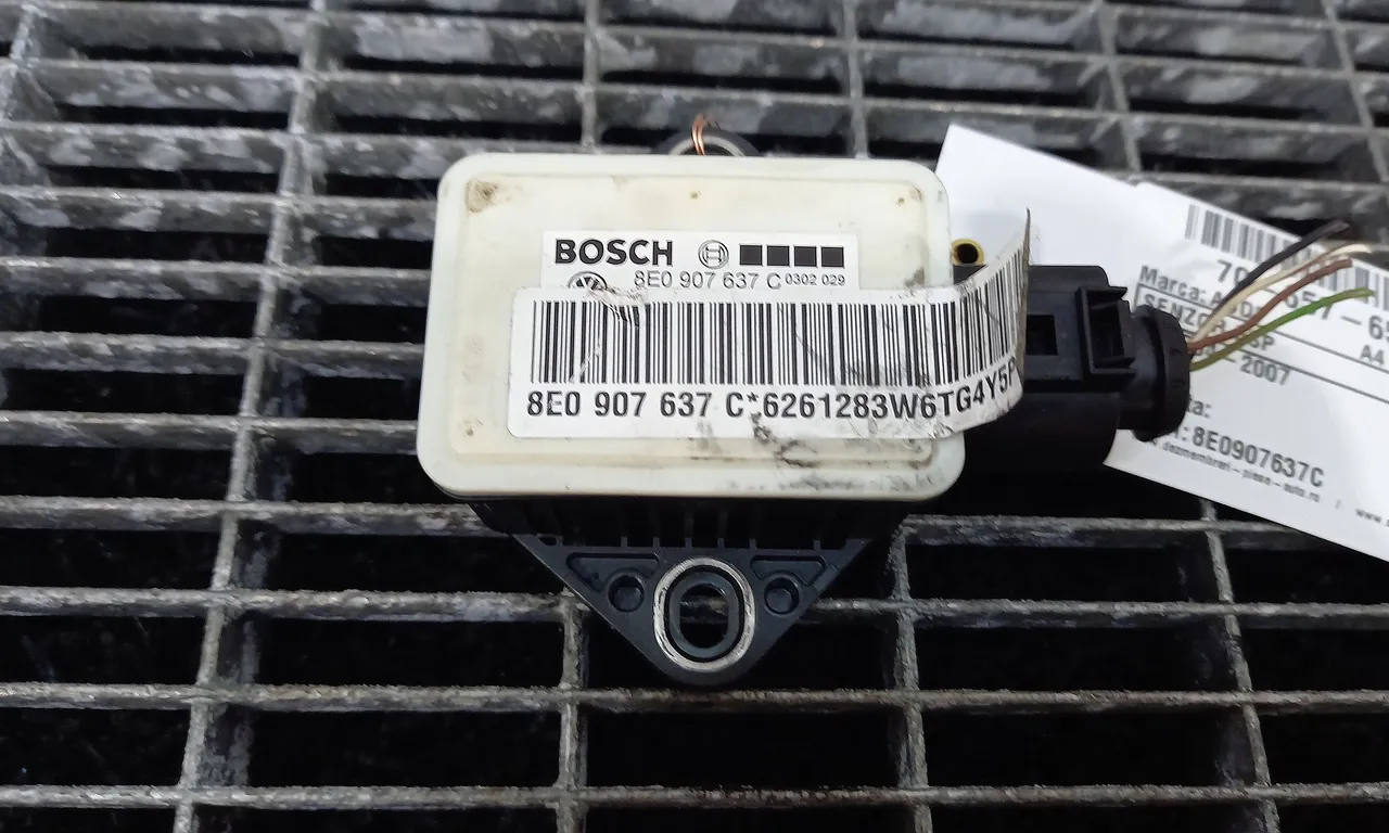 SENZOR ESP AUDI A4 B7 2004-2009