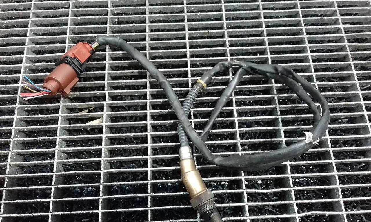 SONDA LAMBDA AUDI A4 B7 2004-2009