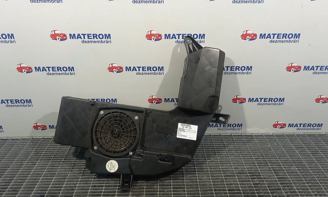 SUBWOOFER AUDI A4 B7 2004-2009