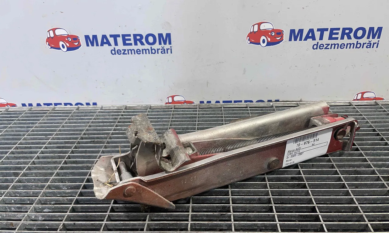 CRIC AUTO AUDI A4 B7 2004-2009
