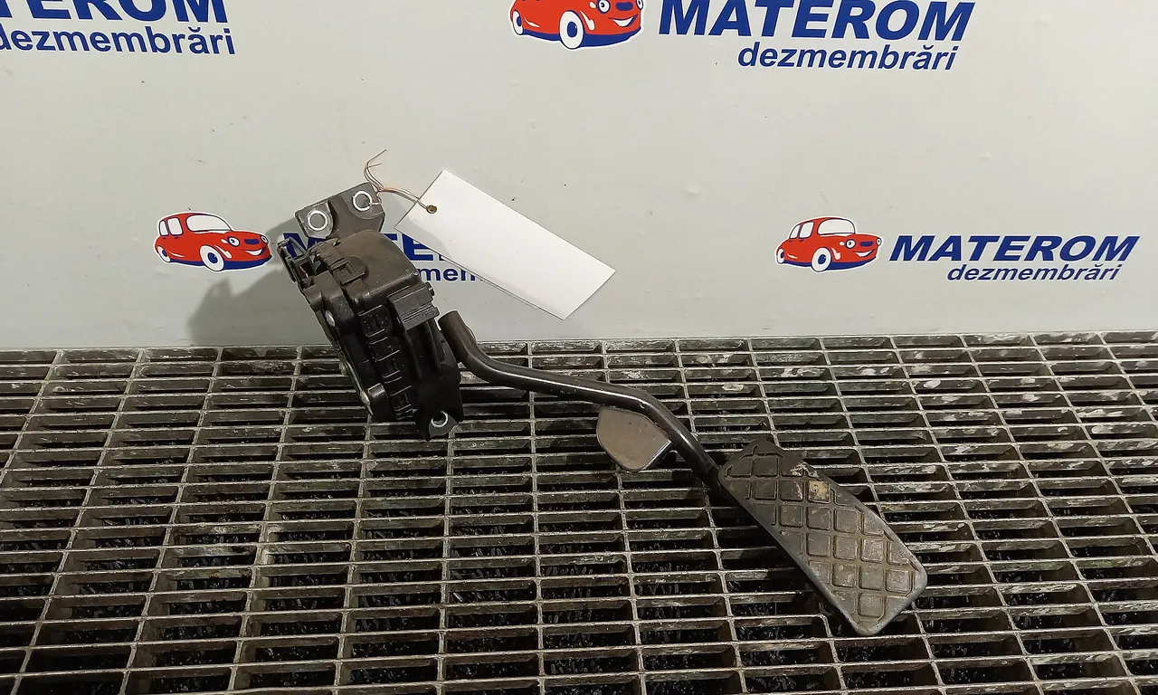 PEDALA ACCELERATIE AUDI A4 B7 2004-2009