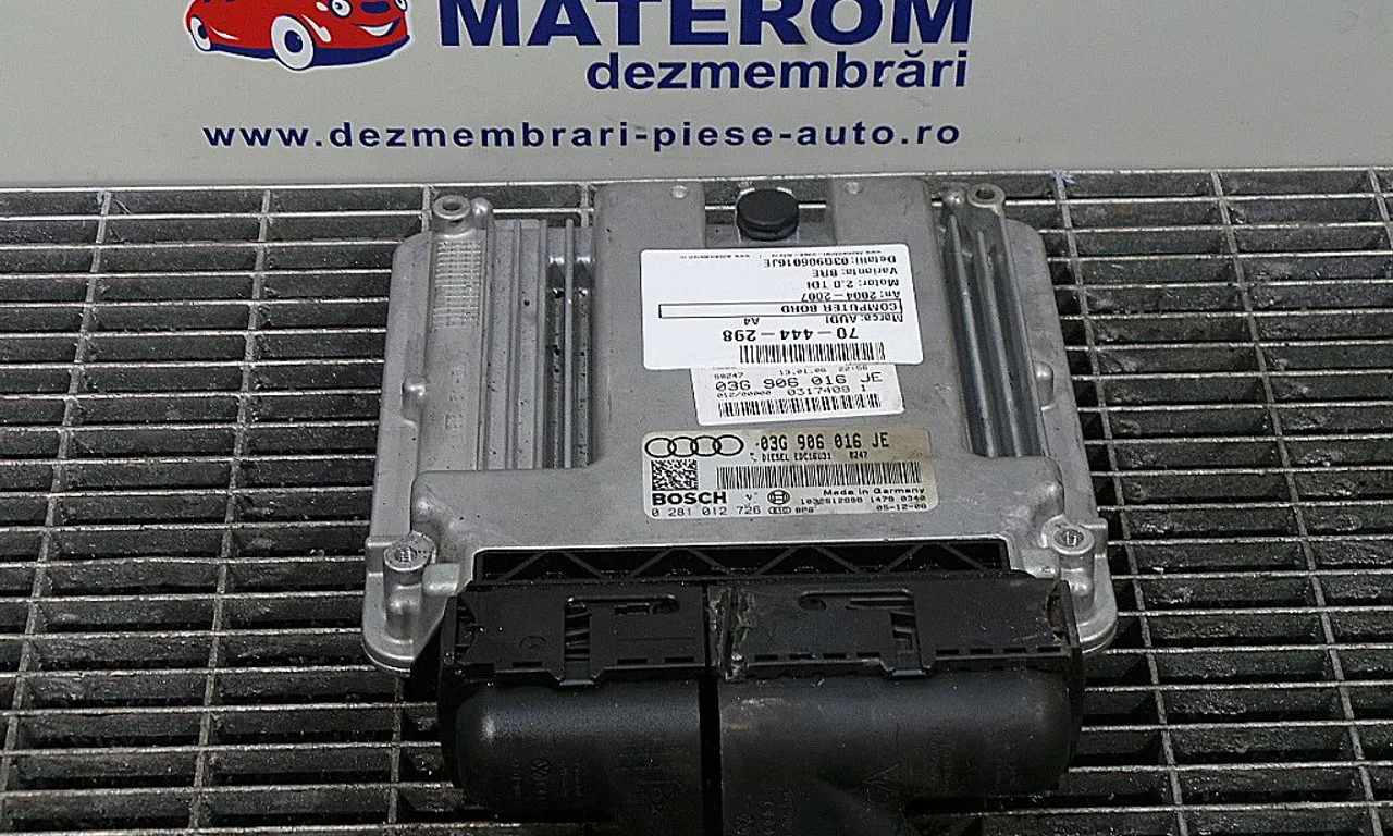 CALCULATOR MOTOR AUDI A4 B7 Avant 2004-2008
