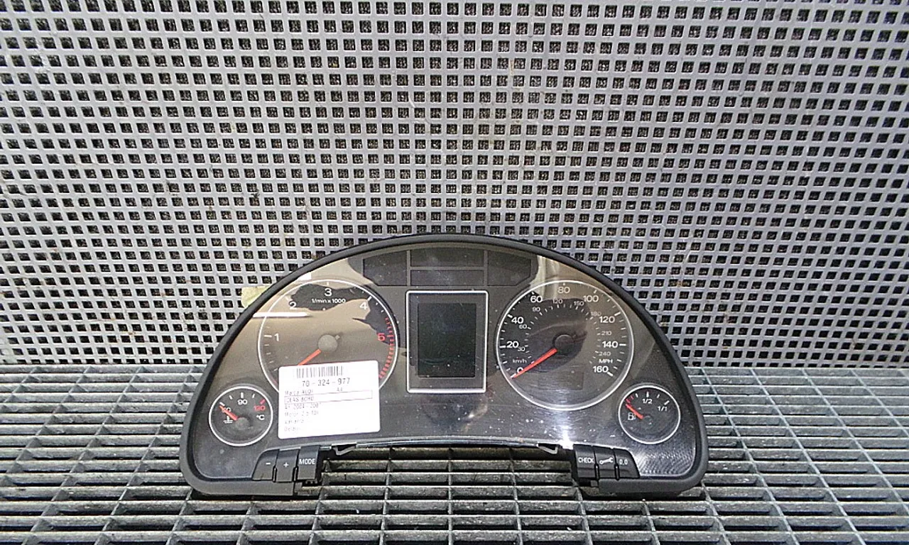 CEAS BORD AUDI A4 B7 Avant 2004-2008