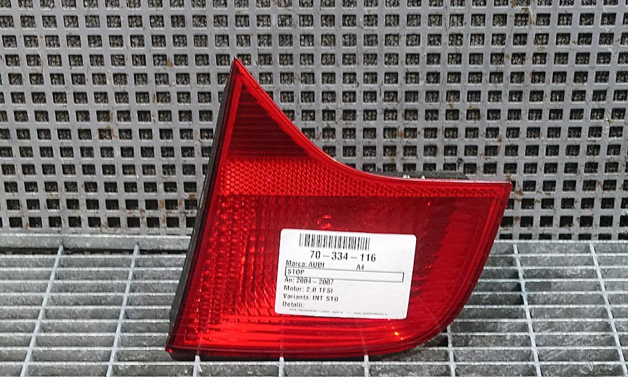STOP INTERIOR DREAPTA AUDI A4 B7 Avant 2004-2008