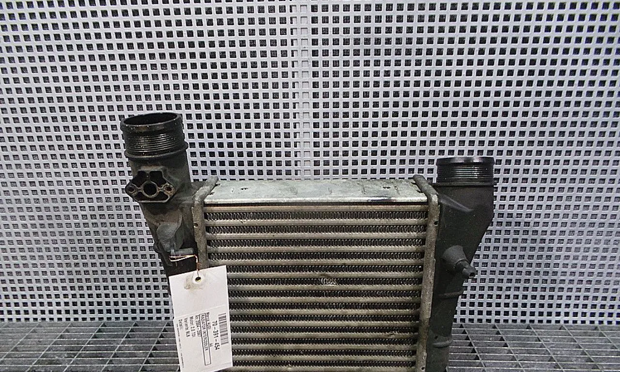RADIATOR INTERCOOLER AUDI A4 B7 Avant 2004-2008