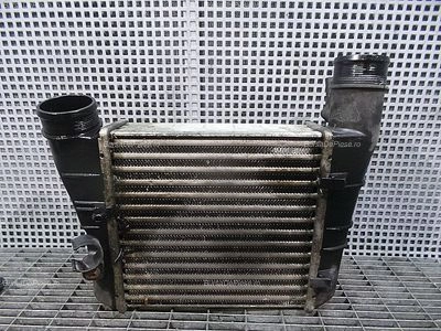 RADIATOR INTERCOOLER AUDI A4 B7 Avant 2.0 2004-2008 oe 8E0145805AA, vedere frontata