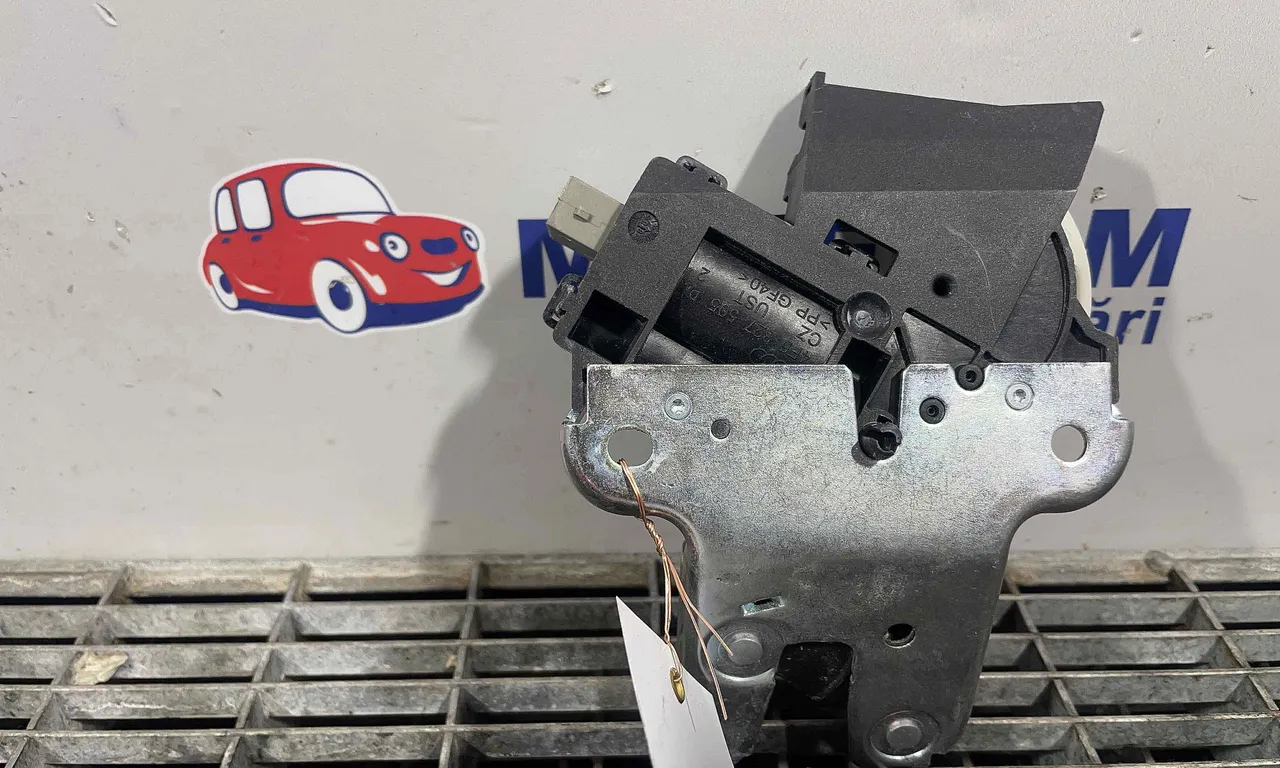 INCUIETOARE CAPOTA SPATE AUDI A4 B8 2007-2017