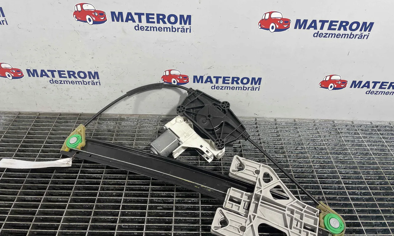 MACARA USA SPATE DREAPTA AUDI A4 B8 2007-2017