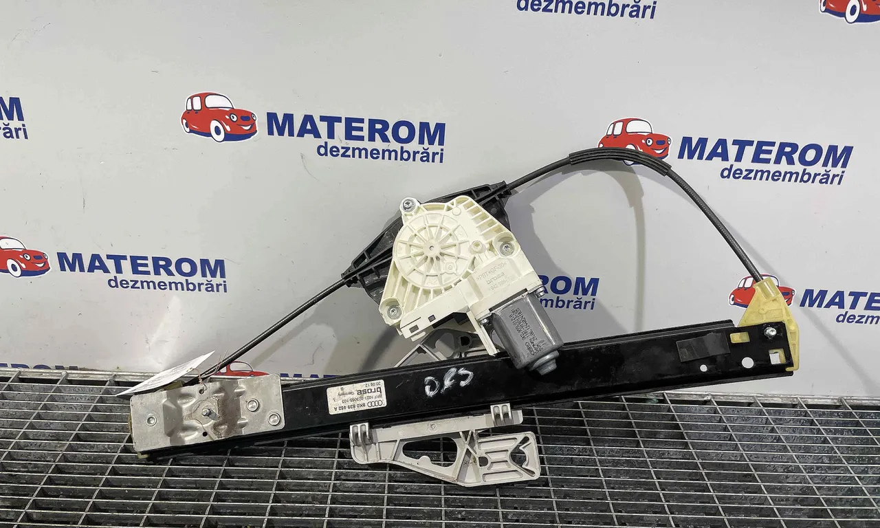 MACARA USA SPATE DREAPTA AUDI A4 B8 2007-2017