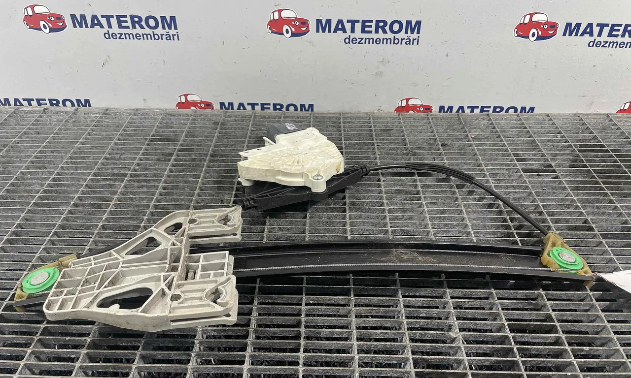 MACARA USA SPATE STANGA AUDI A4 B8 2007-2017