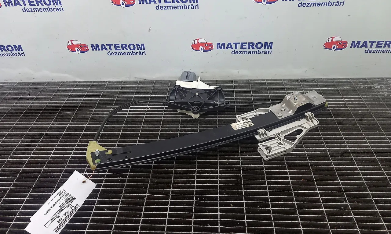 MACARA USA SPATE STANGA AUDI A4 B8 2007-2017