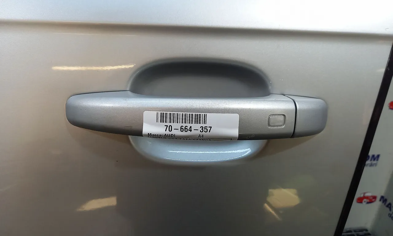 MANER USA FATA STANGA AUDI A4 B8 2007-2017