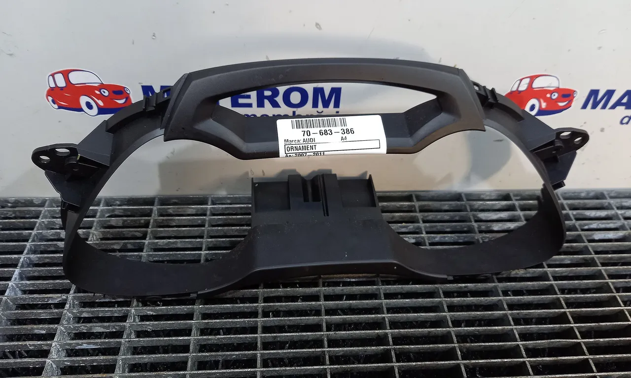 ORNAMENT CEAS BORD AUDI A4 B8 2007-2017