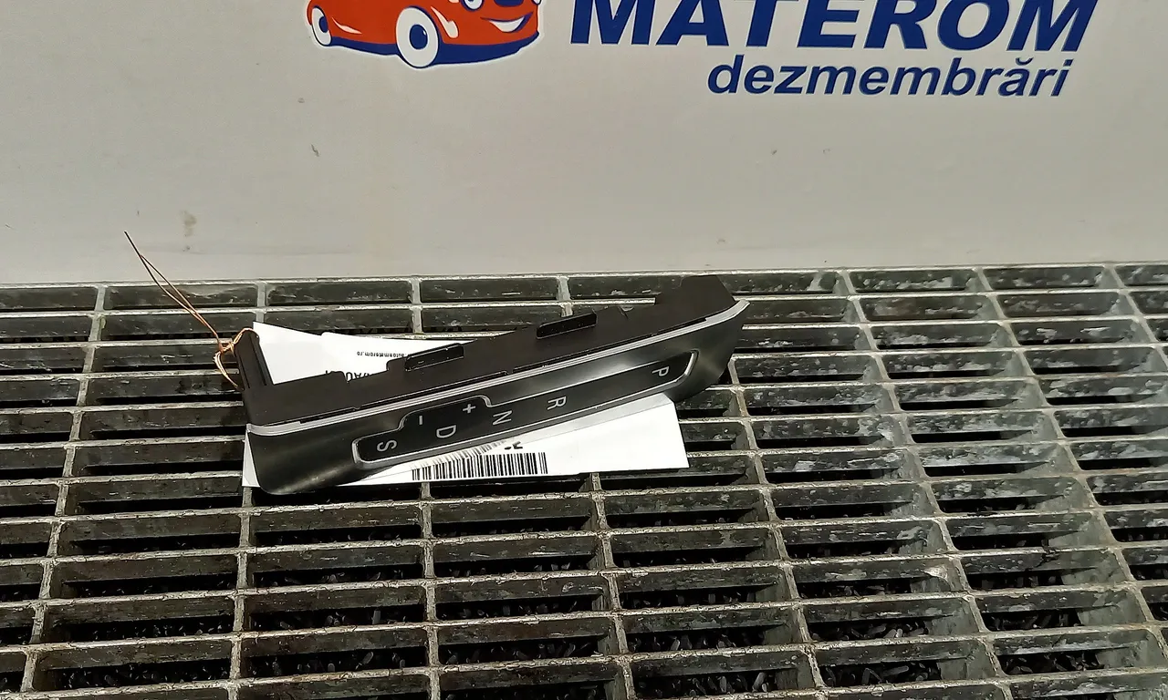 ORNAMENT MANETA SCHIMBATOR AUDI A4 B8 2007-2017
