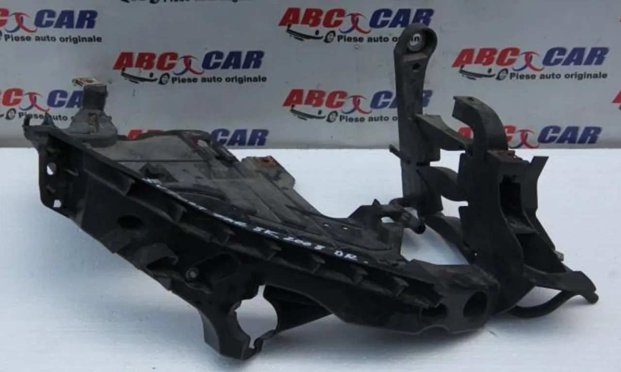 Suport far dreapta AUDI A4 B8 2007-2017