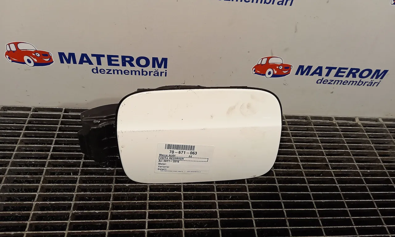 USITA REZERVOR AUDI A4 B8 2007-2017