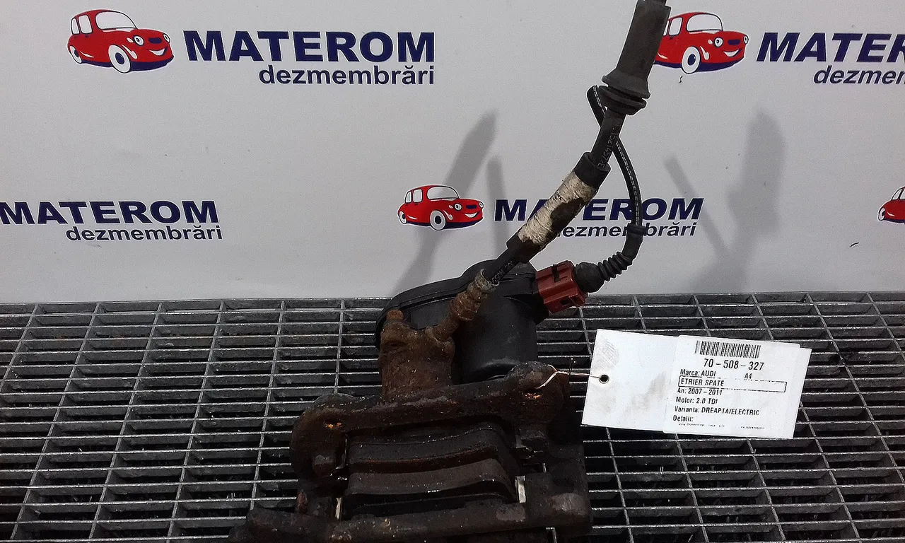 ETRIER SPATE DREAPTA AUDI A4 B8 2007-2017