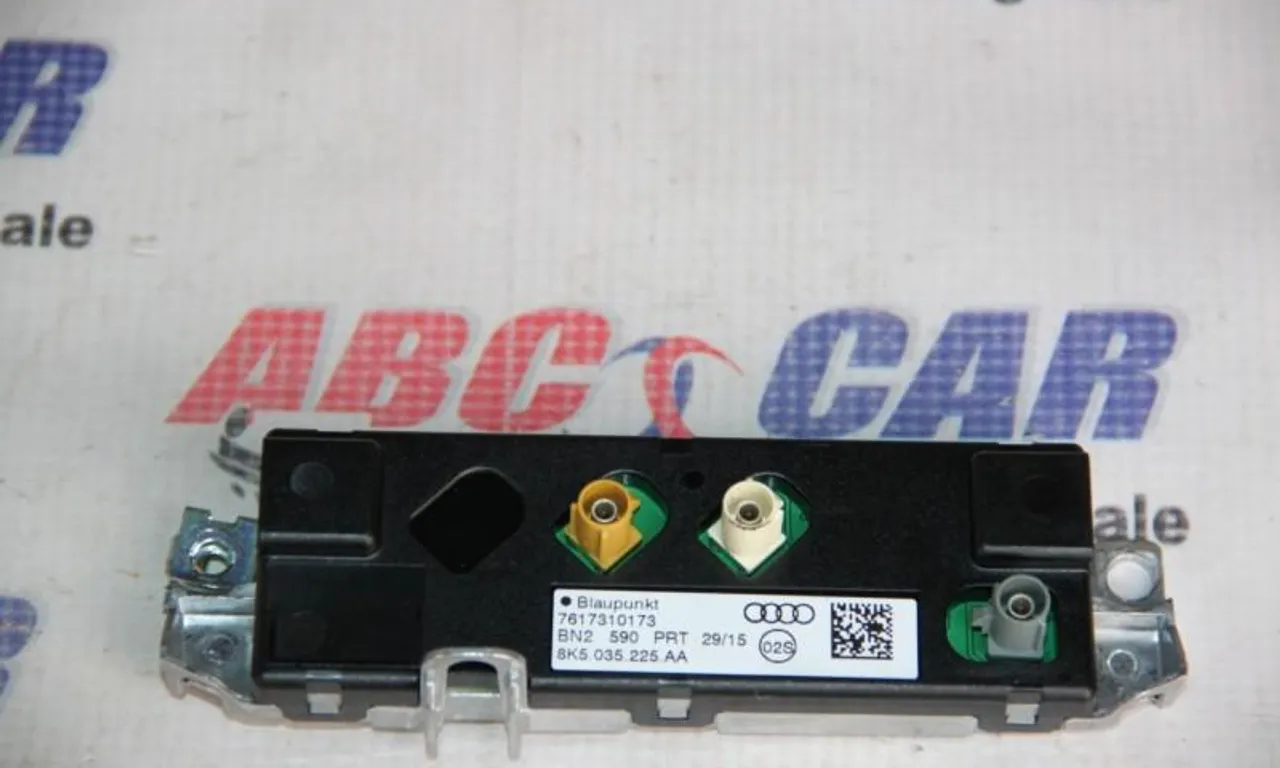 Amplificator antena AUDI A4 B8 2007-2017