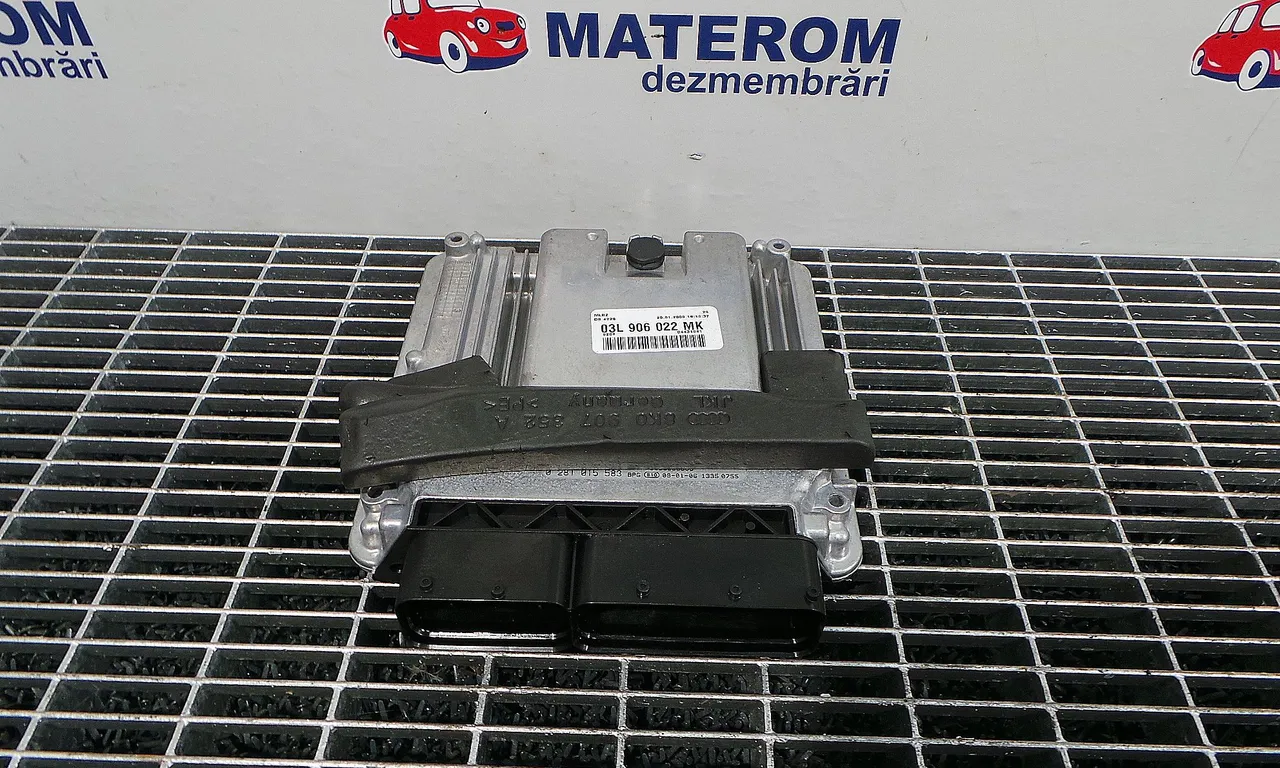 CALCULATOR MOTOR AUDI A4 B8 2007-2017
