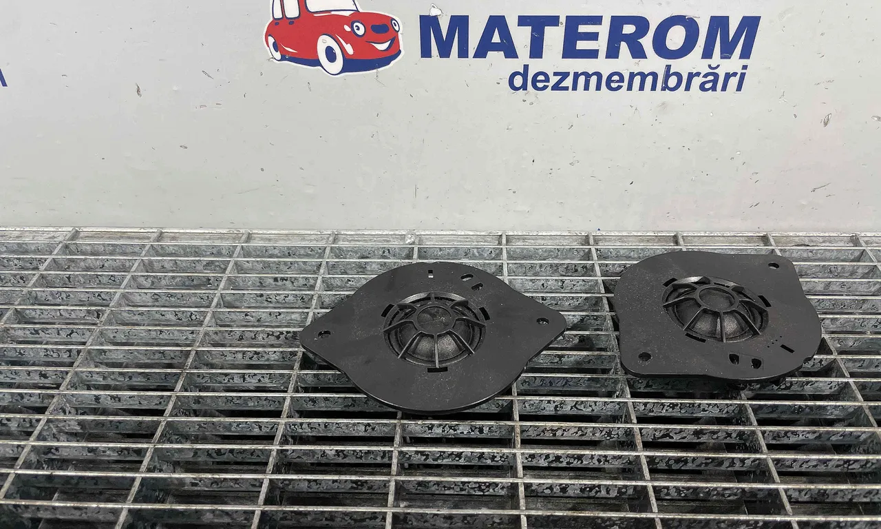 DIFUZOR AUDIO AUDI A4 B8 2007-2017