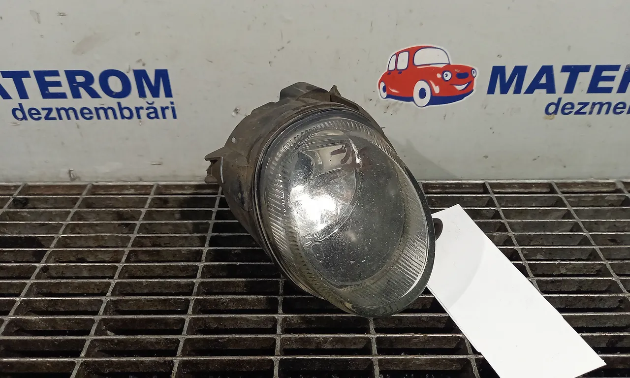 HALOGEN STANGA AUDI A4 B8 2007-2017