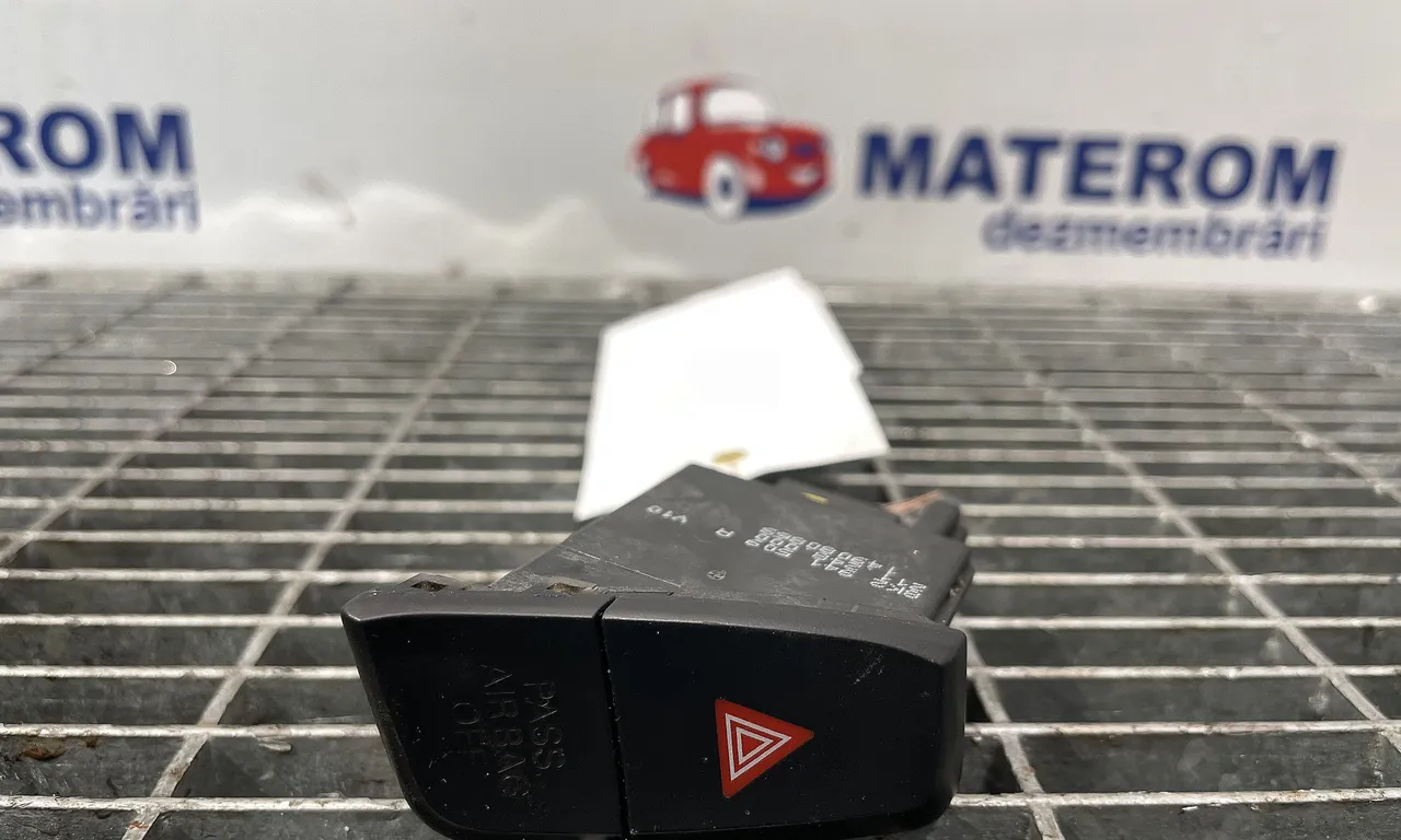 INTRERUPATOR AVARIE AUDI A4 B8 2007-2017