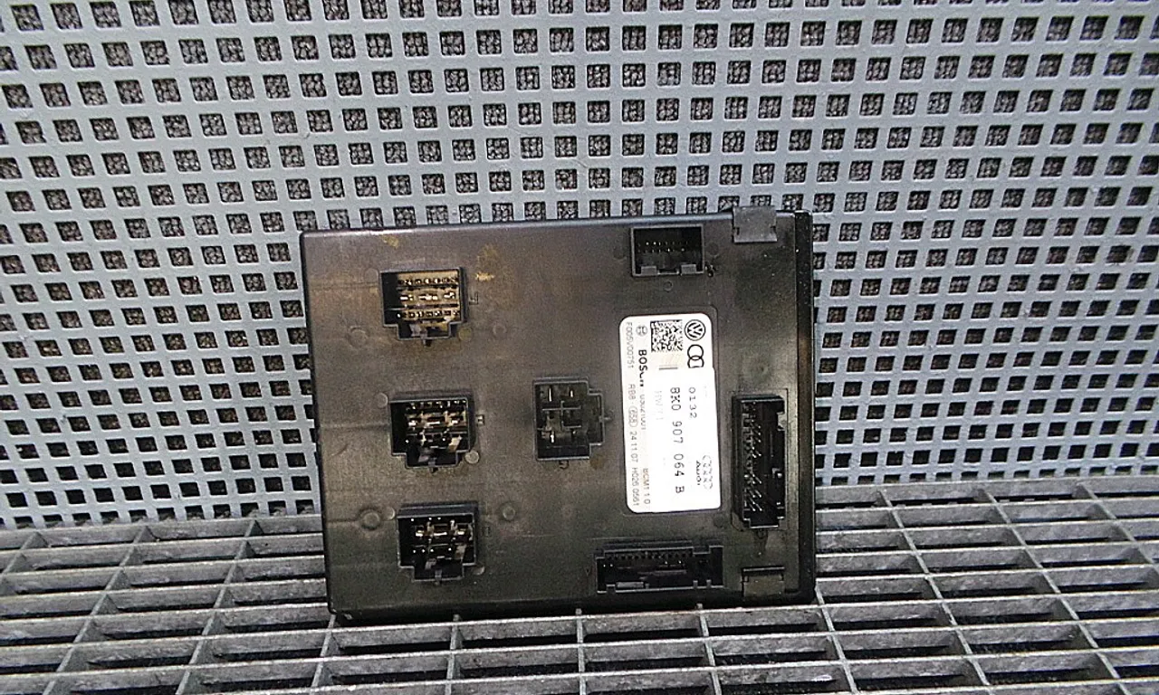 MODUL CONFORT AUDI A4 B8 2007-2017