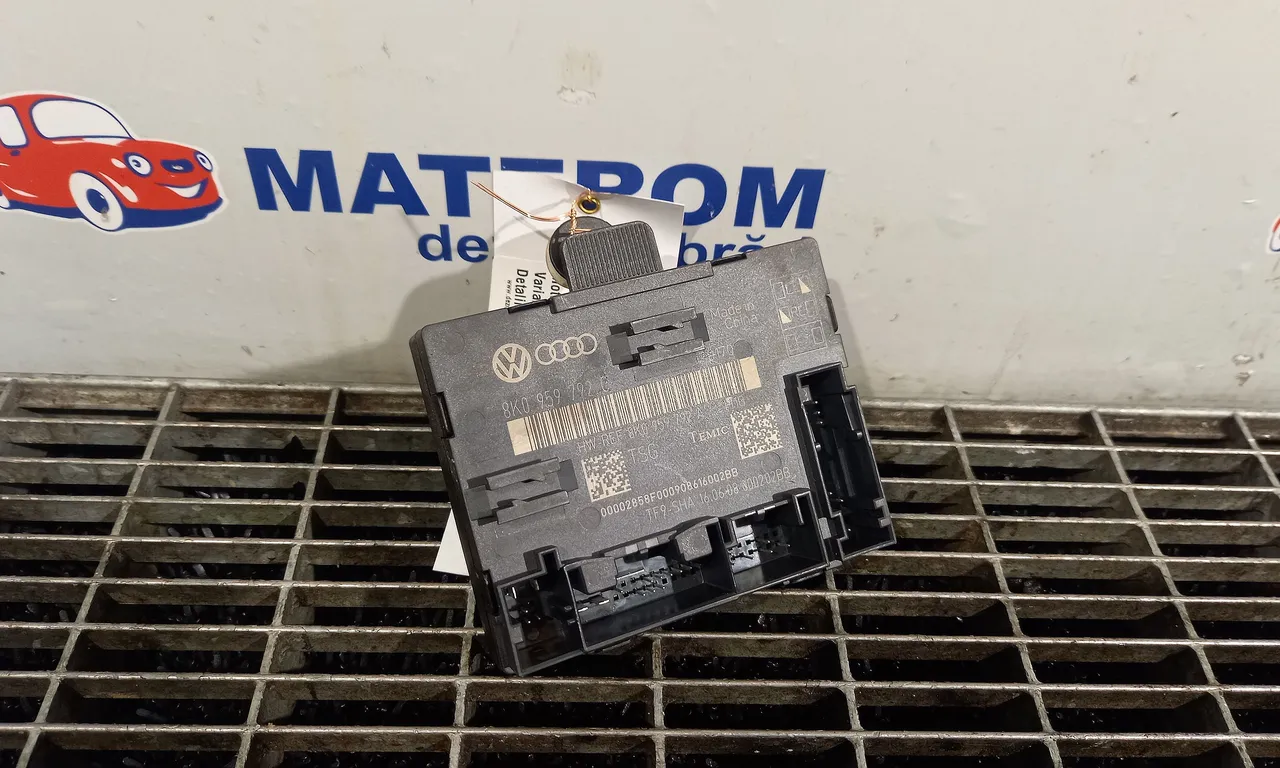 MODUL USA/STANGA FATA AUDI A4 B8 2007-2017
