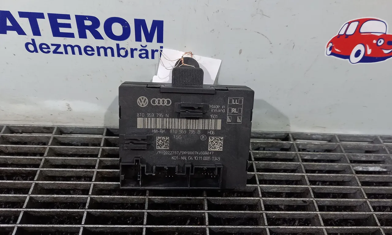 MODUL USA/STANGA SPATE AUDI A4 B8 2007-2017