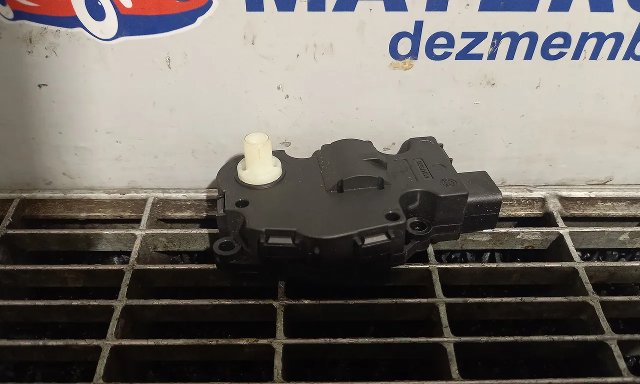 MOTORAS CLAPETA INCALZIRE AUDI A4 B8 2007-2017
