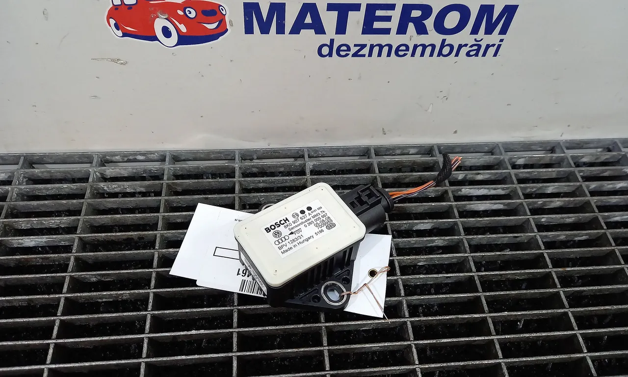 SENZOR ESP AUDI A4 B8 2007-2017