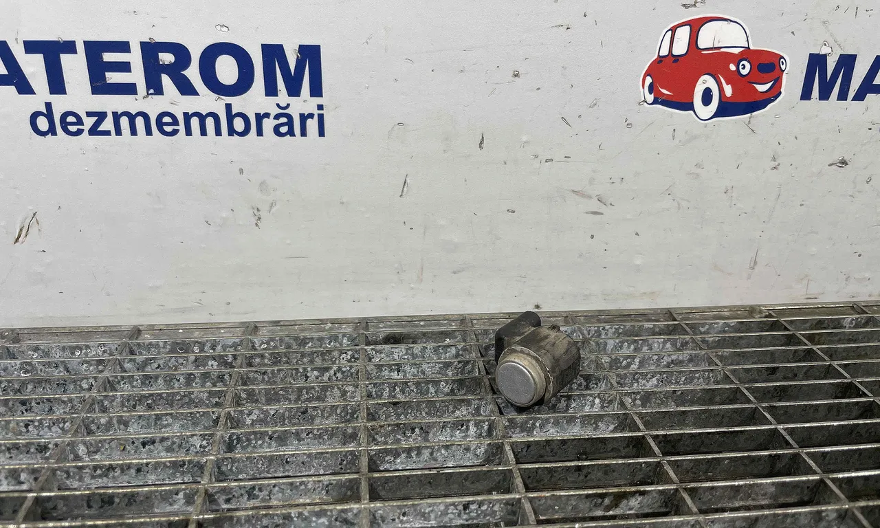 SENZOR PARCARE SPATE AUDI A4 B8 2007-2017