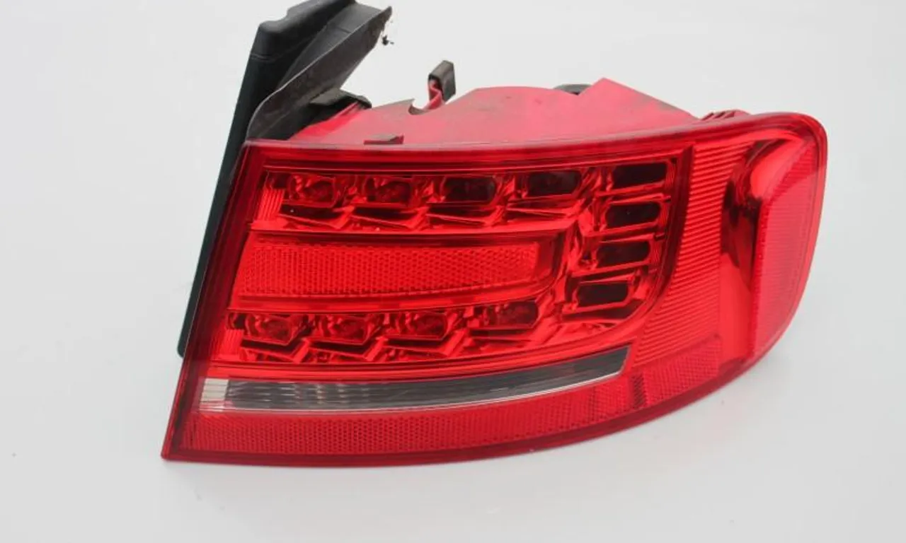 Stop LED aripa dreapta AUDI A4 B8 2007-2017