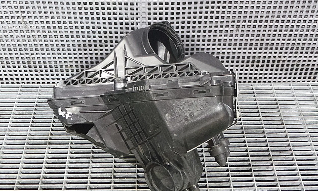 CARCASA FILTRU AER AUDI A4 B8 2007-2017