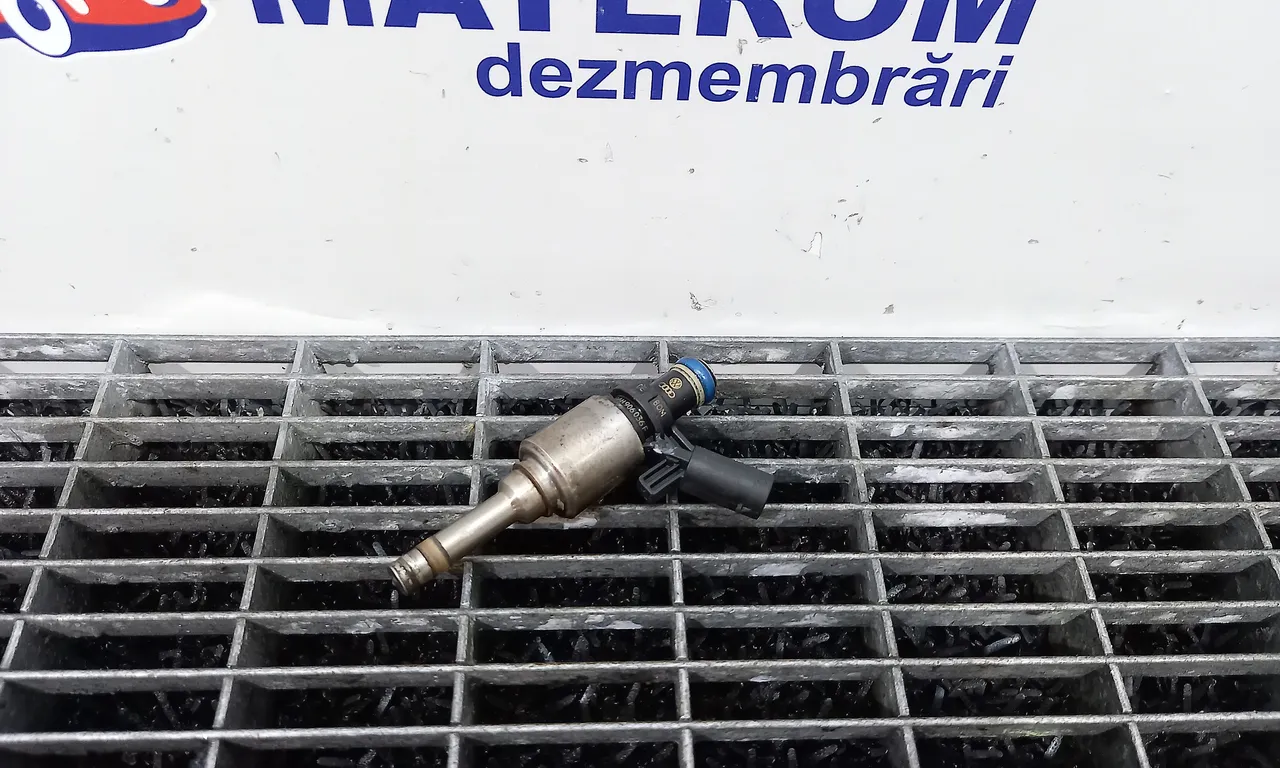 INJECTOR AUDI A4 B8 2007-2017
