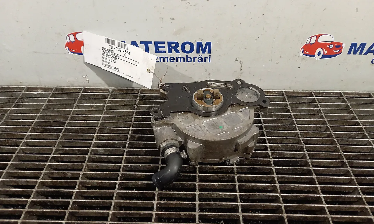 POMPA VACUUM AUDI A4 B8 2007-2017