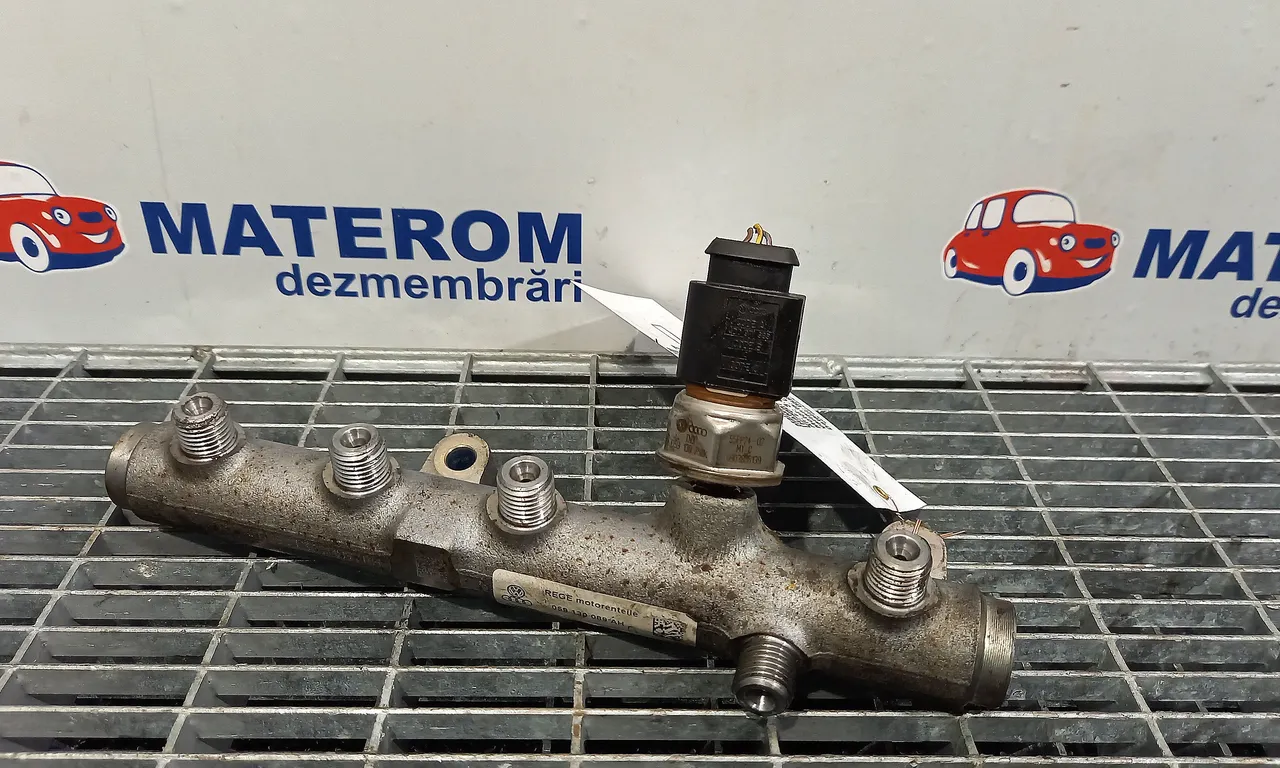 RAMPA INJECTIE AUDI A4 B8 2007-2017