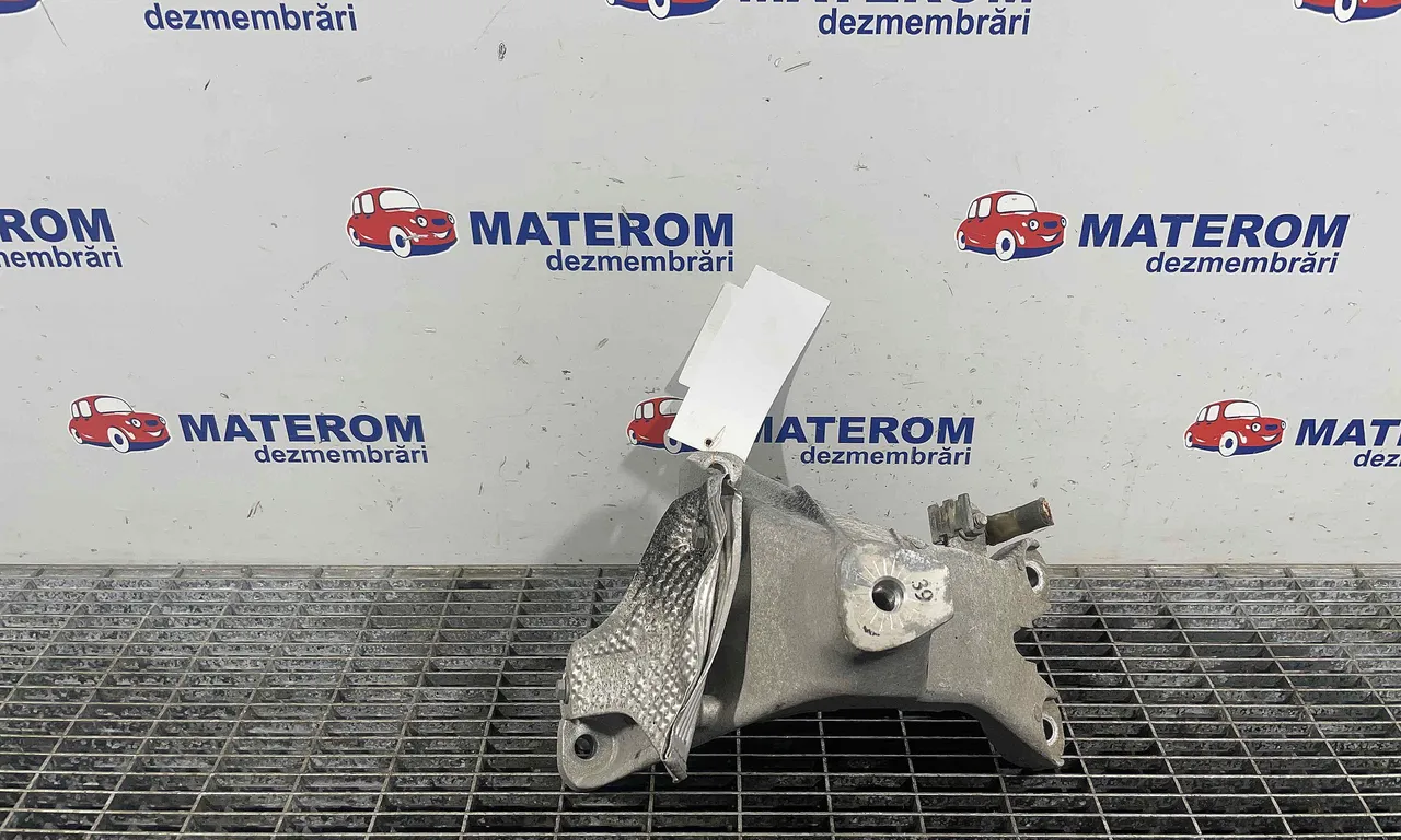SUPORT MOTOR DREAPTA AUDI A4 B8 2007-2017