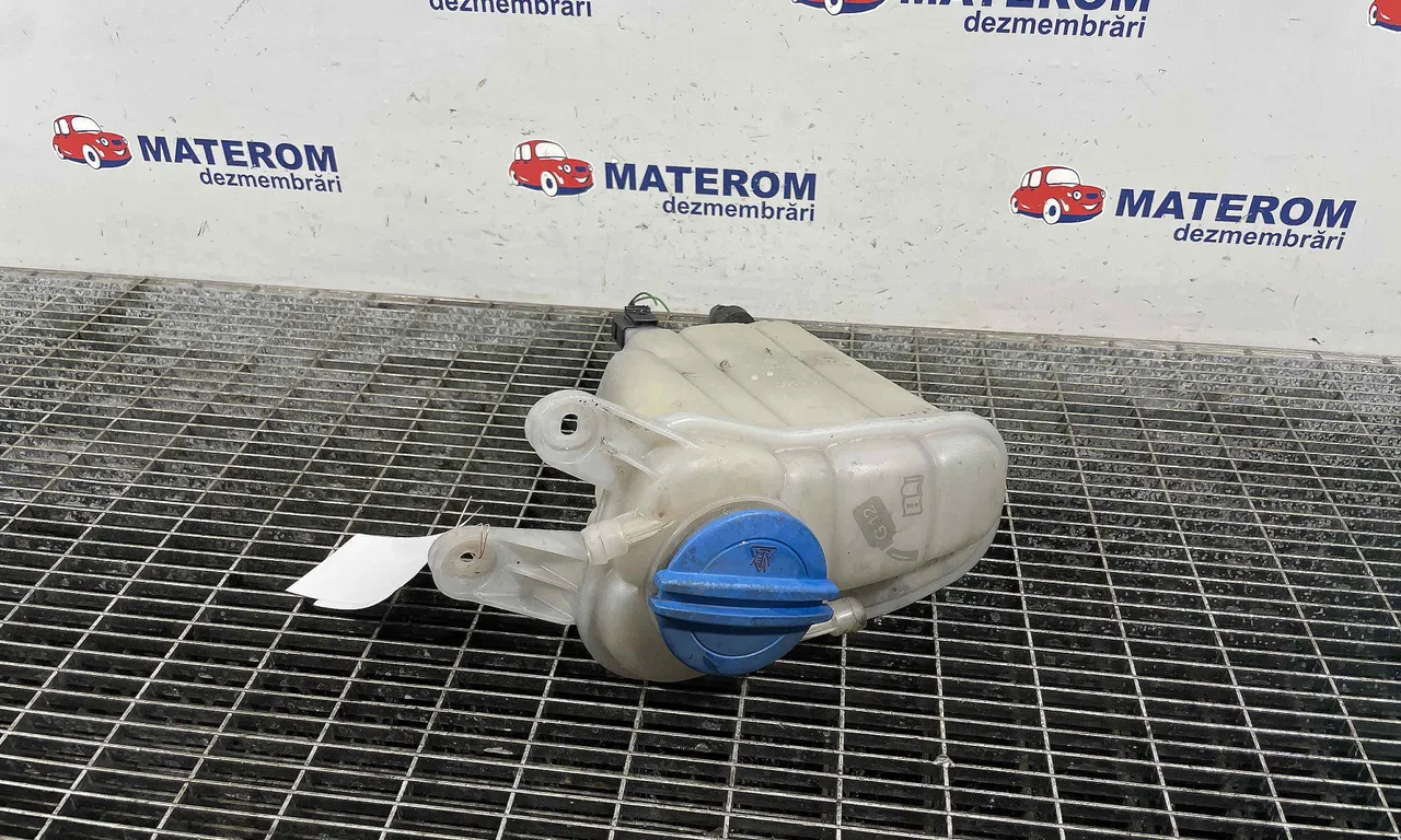 VAS EXPANSIUNE AUDI A4 B8 2007-2017