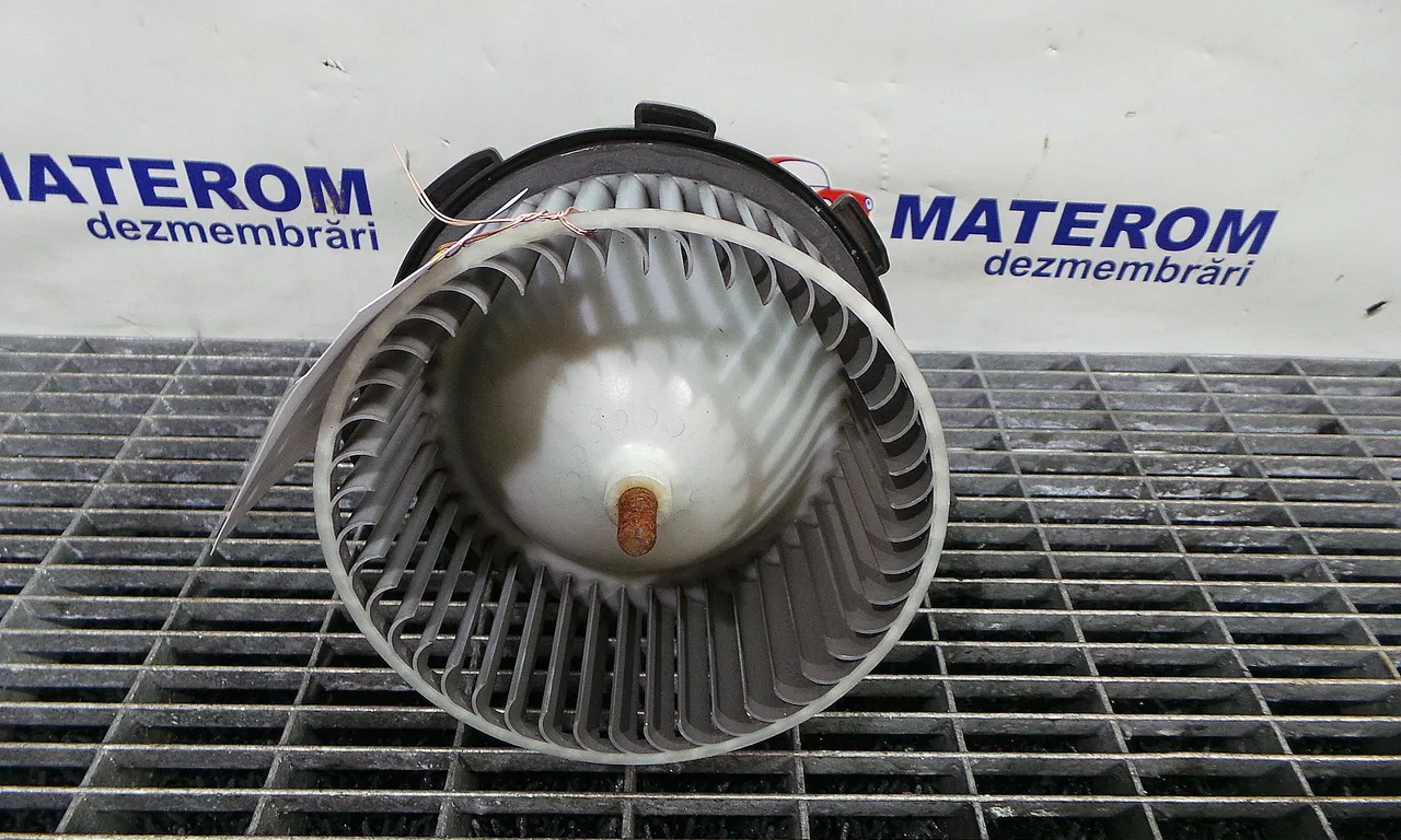 VENTILATOR INCALZIRE AUDI A4 B8 2007-2017