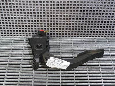 PEDALA ACCELERATIE AUDI A4 B8 1.8 2007-2017 oe 8K1721523A, vedere frontata