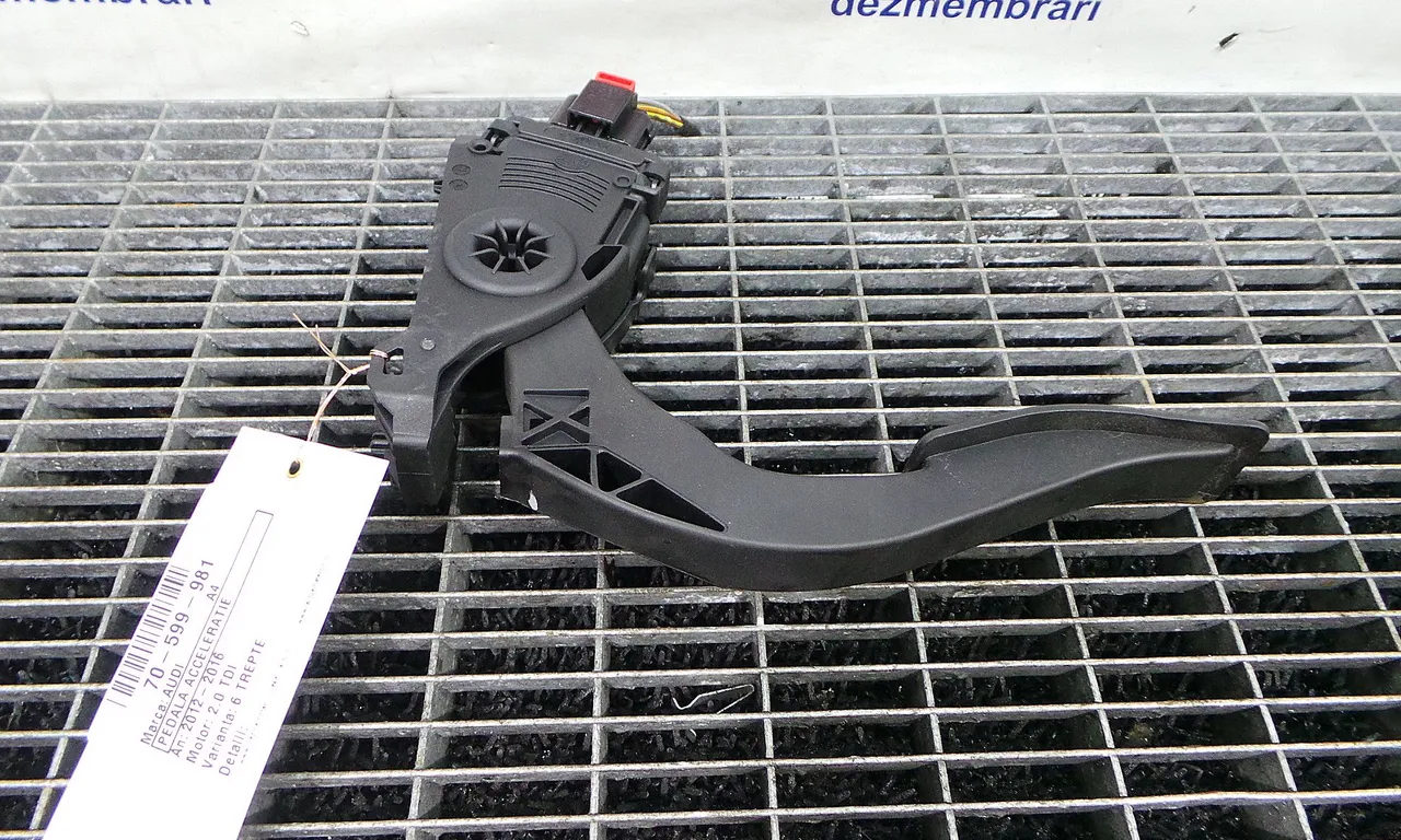 PEDALA ACCELERATIE AUDI A4 B8 2007-2017