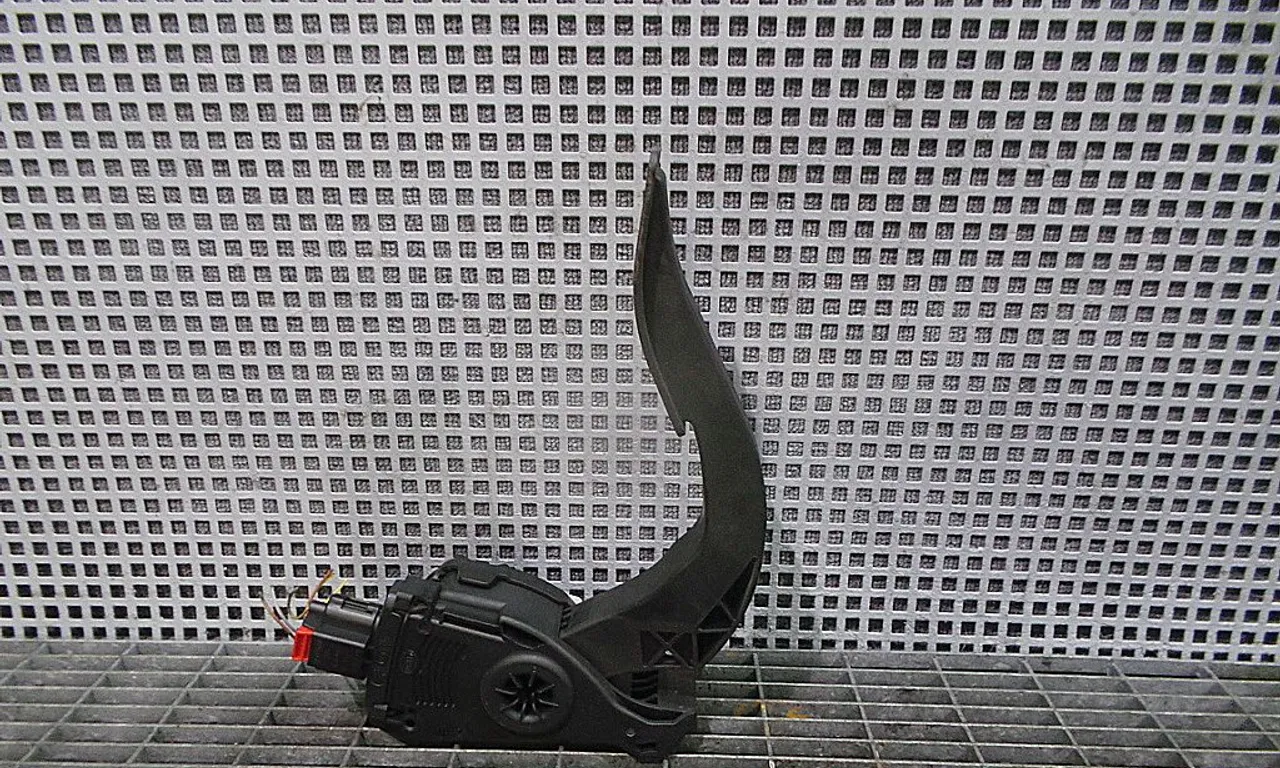 PEDALA ACCELERATIE AUDI A4 B8 2007-2017