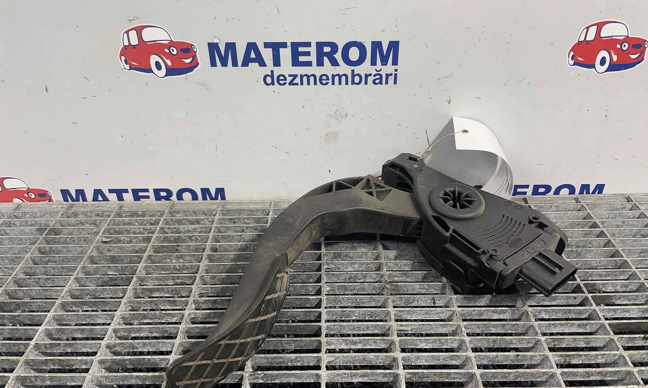 PEDALA ACCELERATIE AUDI A4 B8 2007-2017
