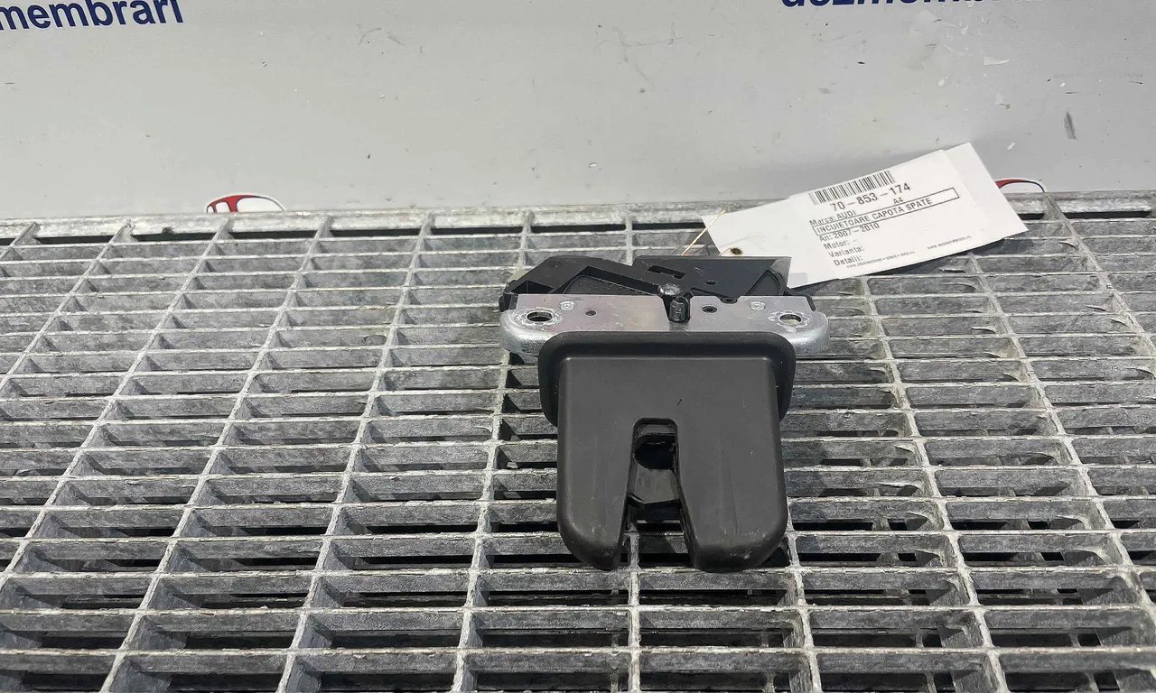 INCUIETOARE CAPOTA SPATE AUDI A4 B8 Avant 2007-2017